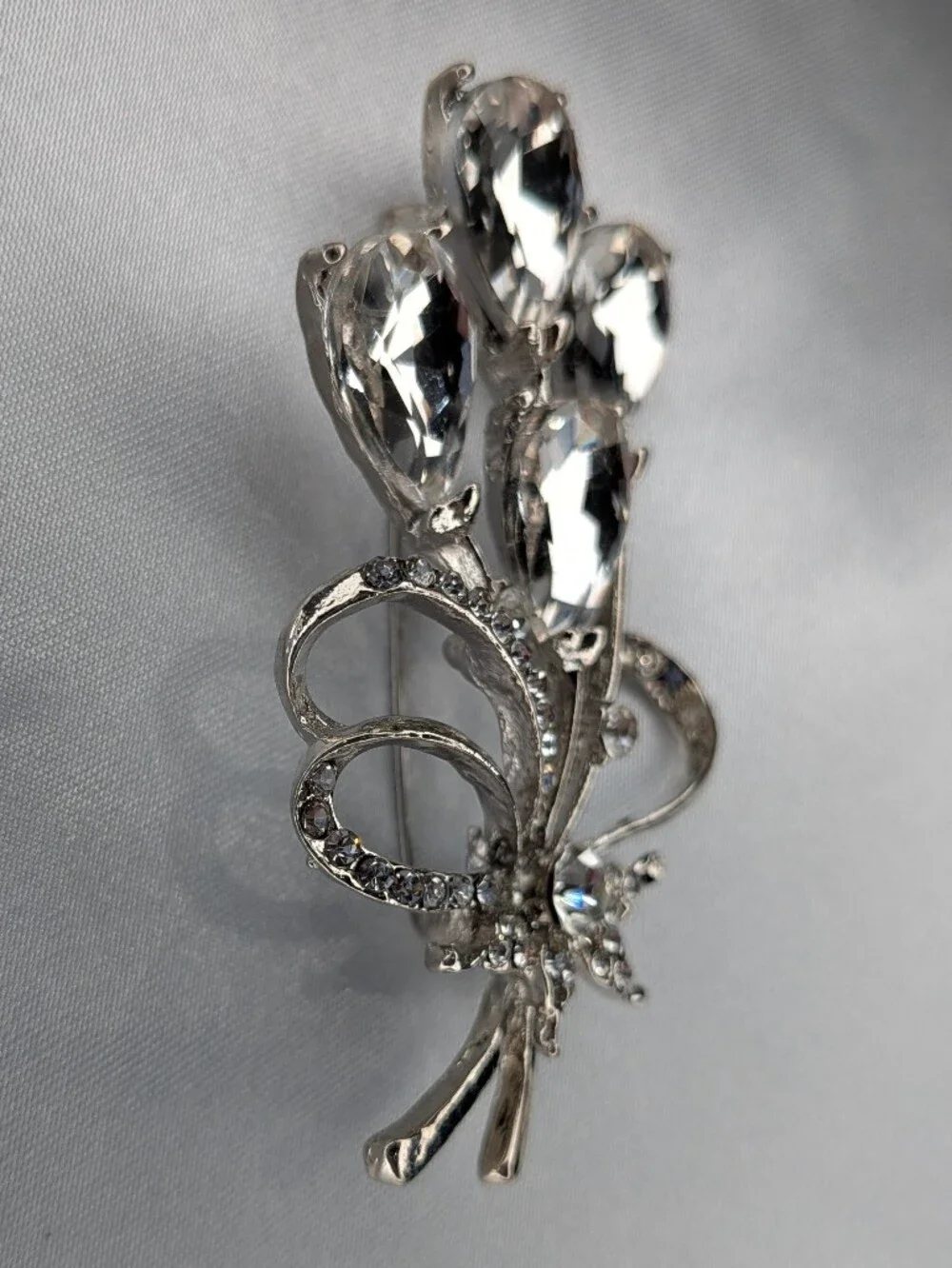 N/A elegant silver